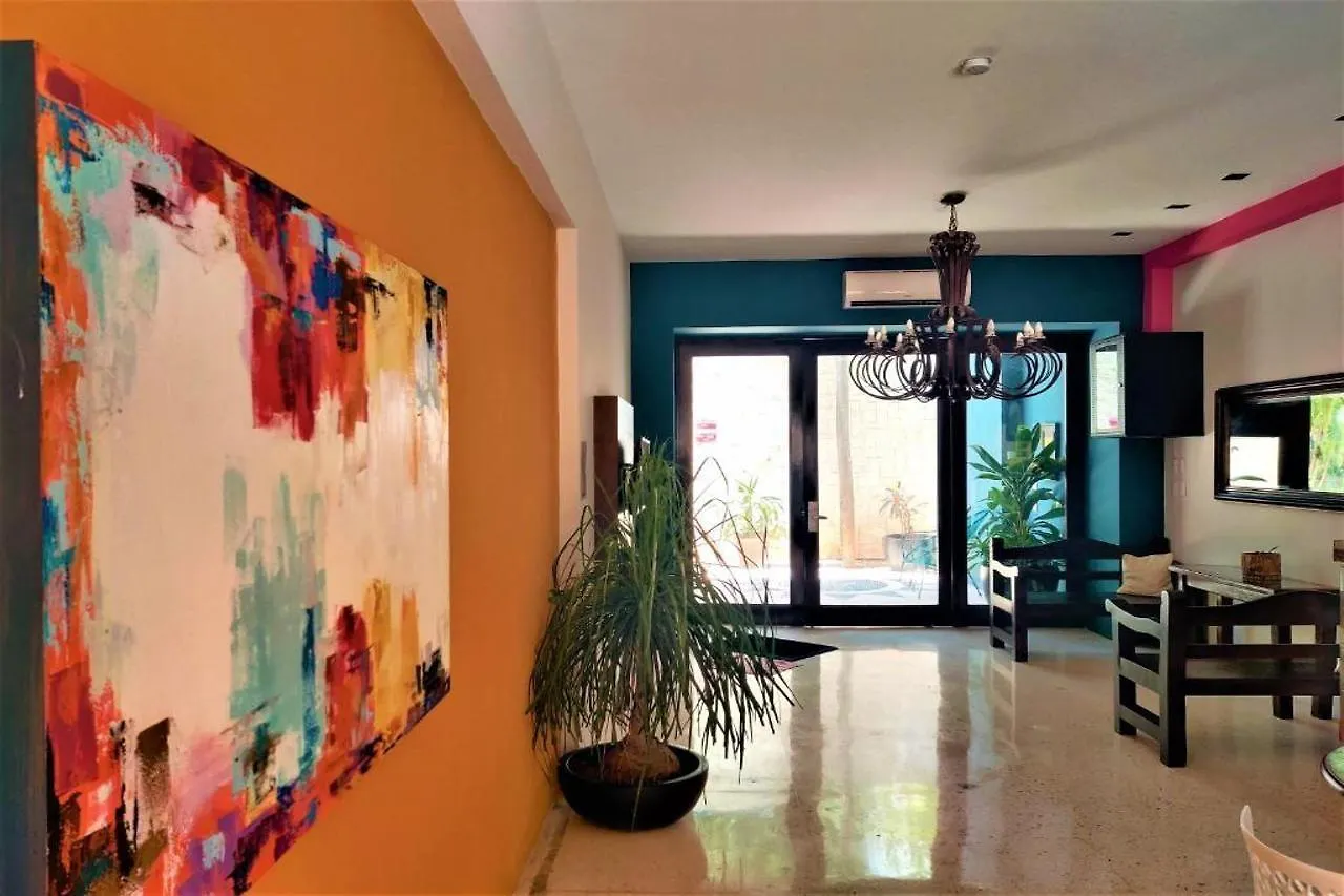 Hotel Mariachi By Kavia 5Th Av Playa del Carmen Messico