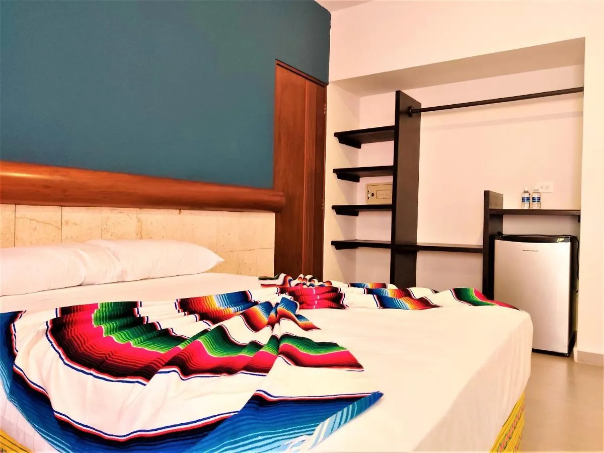 Hotel Mariachi By Kavia 5Th Av Playa del Carmen 4*,